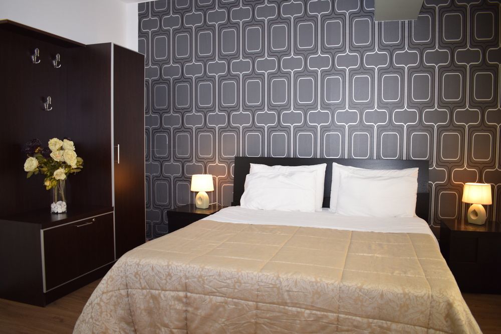 Royal Vila Hotel Тирана Экстерьер фото